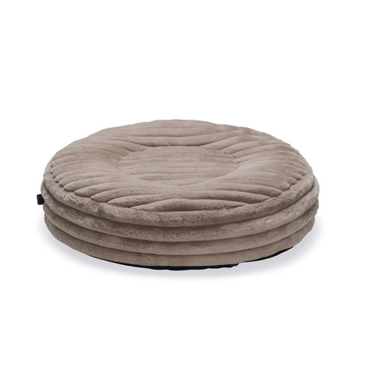 Designed by Lotte Hundebett Reza – rund, beige